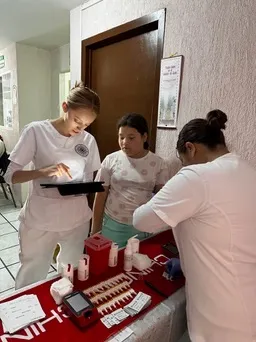 Tomas de muestra en clínicas y centros de atención